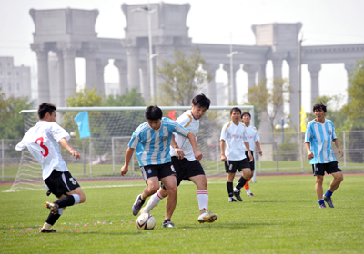 1-0，双杀！世界第104爆冷，升至第二，脱亚入欧后有望首进欧洲杯_比赛_足球_实力